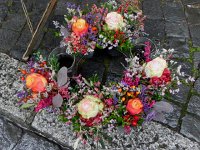 Nikon Coolpix 096  the Florist outside has some beautiful arrangements